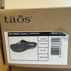 Taos Footwear Charcoal Wool Mules